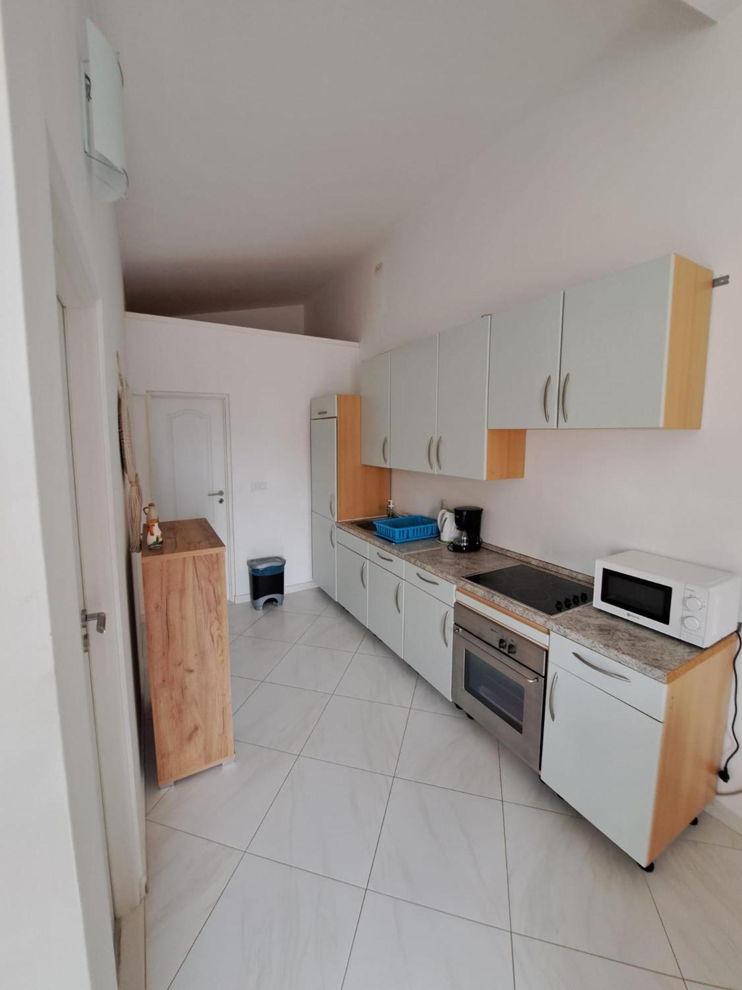 Apartments Maretic マンドレ エクステリア 写真